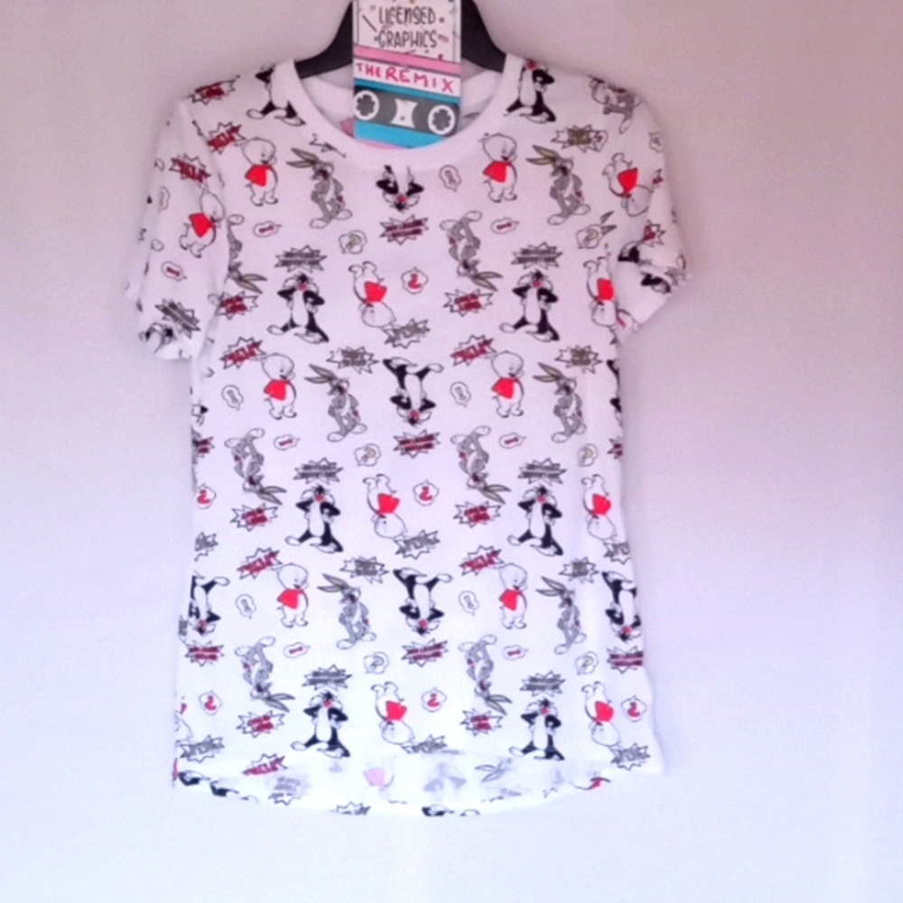 Looney tunes t-shirt